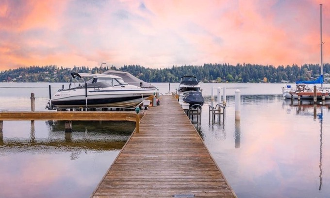 Mercer Island House | Mercer Island · Life on Lake Washington - A dream home for family gatherings