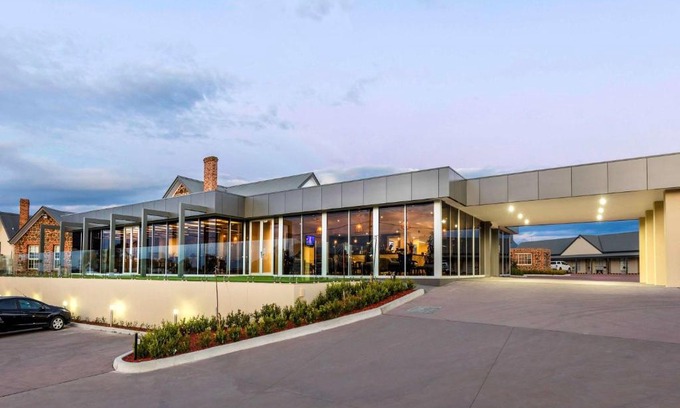 Goulburn Hotel | Mercure Goulburn