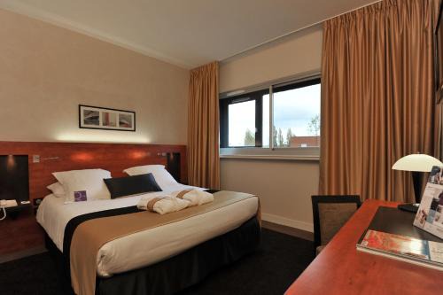 Maurepas Hotel | Mercure Maurepas Saint Quentin