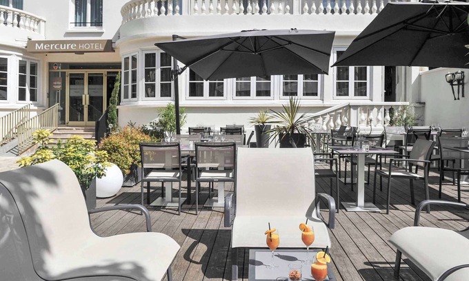 Saint-Cloud Hotel | Mercure Paris Saint Cloud Hippodrome