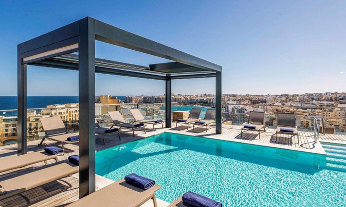 Paceville Hotel | Mercure St. Julian's Malta