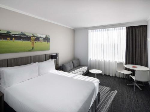 Bankstown Hotel | Mercure Sydney Bankstown