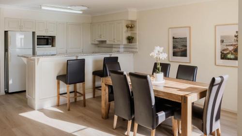 Yamba Apartment | Meridian 6 - Conveniently located near Pippi Beach