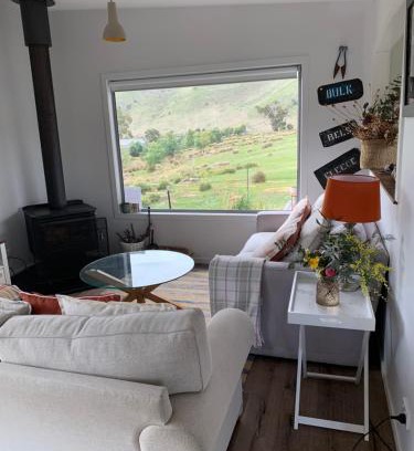 Ellendale House | Merino Cottage Meadowbank Lake