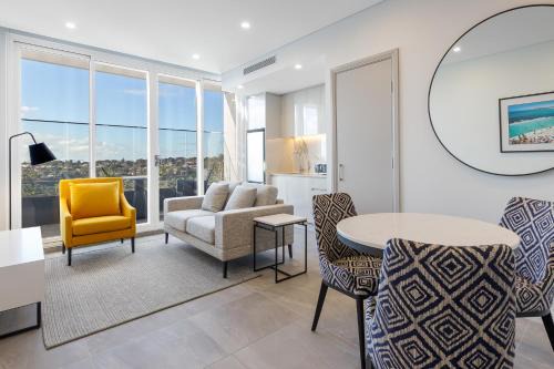 Bondi Junction Hotel | Meriton Suites Bondi Junction