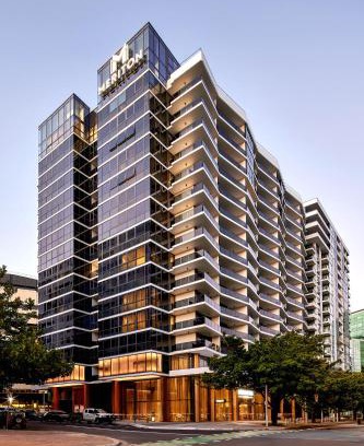 City East Apartment | Meriton Suites Canberra