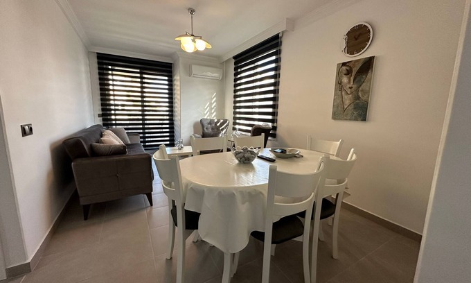 Alanya Apartment | merkezi konumda sahile 300 mt mesafede lüks daire