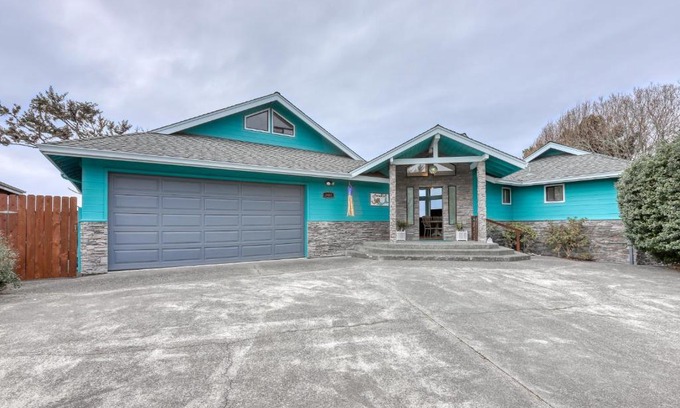 McKinleyville House | Mermaid Cove