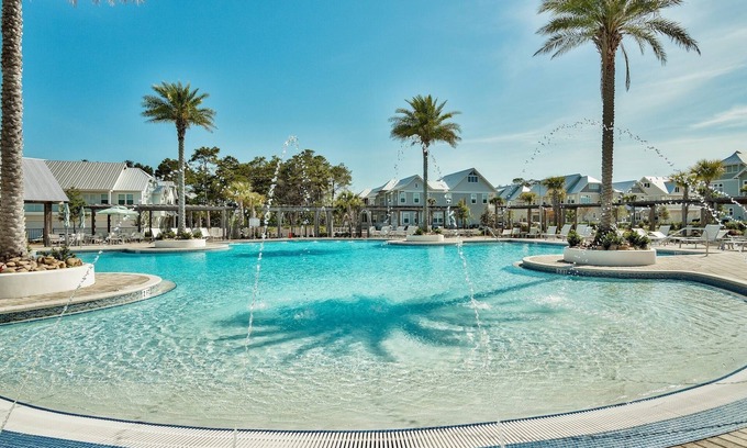 Panama City Beach Condo | Merry Way: 30A Elegant 3BR Getaway! Pool-Beach-Dining-Events-Electric Cruiser!