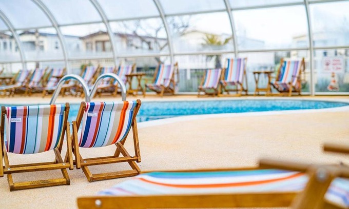 Colchester Apartment | Mersea Island by Away Resorts