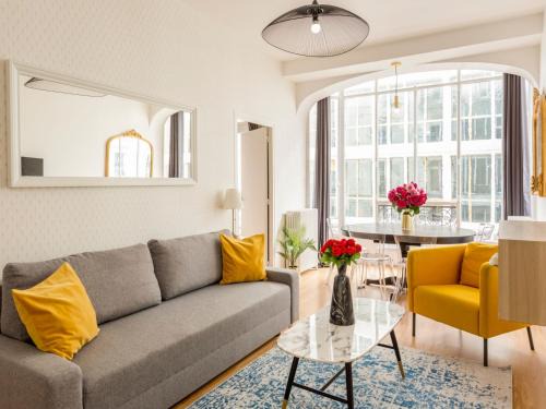 Quartier du Mail Apartment | Merveil - Family Suite - Louvre - Sentier II