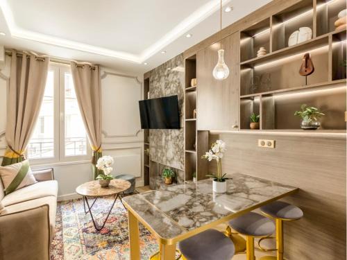 Jardin des plantes Apartment | Merveil - Luxury Suite - Notre Dame - Monge