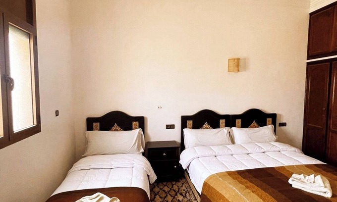 Taouz House | Merzouga Lodge is your ideal choice for an affordable and fair stay in Merzouga.