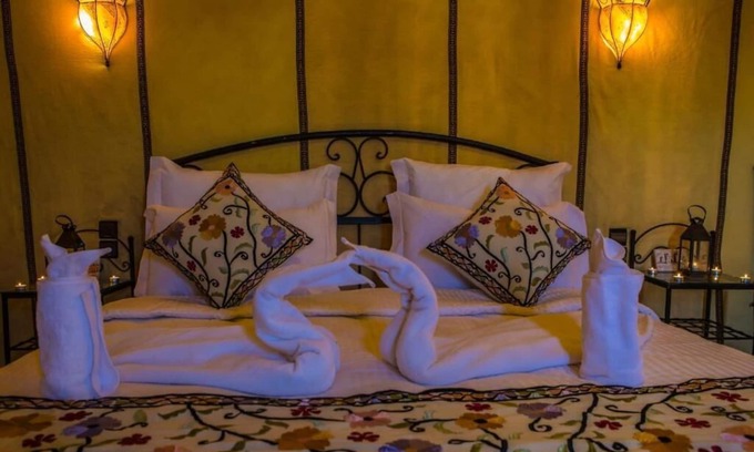 Taouz RV Rental | Merzouga Sahara Desert Camp
