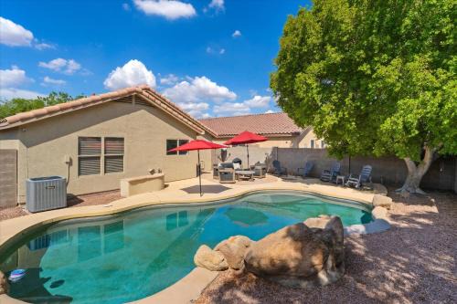 East Mesa House | Mesa Oasis Private Pool Fire Pit Sleeps 6