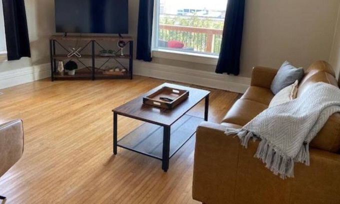 Downtown - Waterfront Condo | Mesaba 1A | Lake View Condo