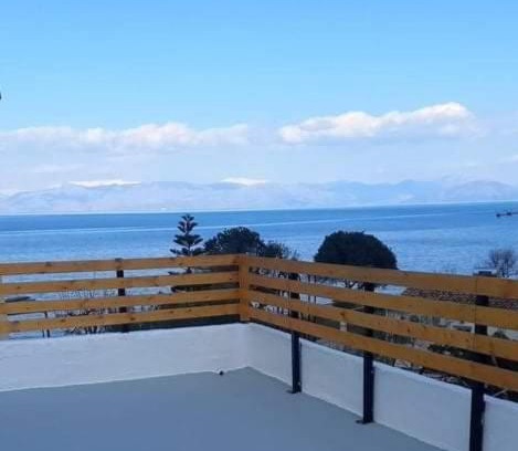 Notos Apartment | Messonghi- La Pazzeli