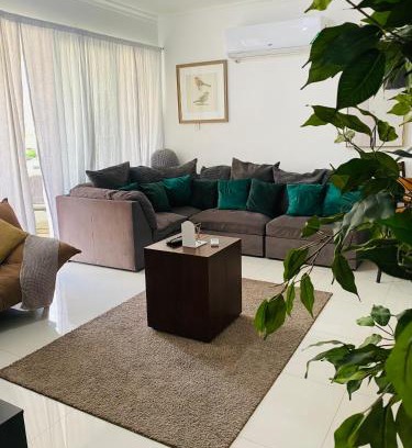 Eden Gardens Apartment | Metcalfe Two Bedroom Suite