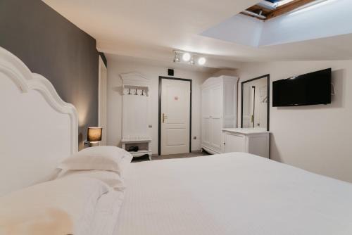 Cluj-Napoca City Centre Apartment | Meteor Central
