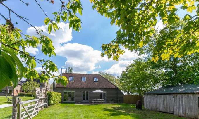 Beckley House | Methersham Oast Barn