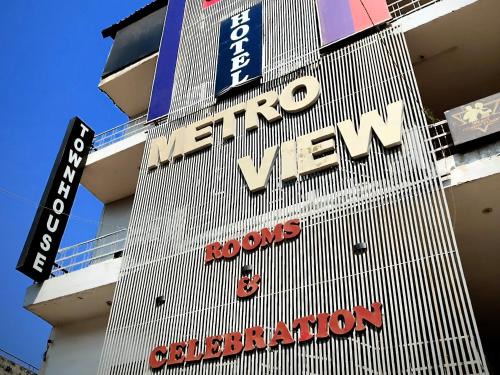 New Delhi Hotel | Metroview rooms & hotel
