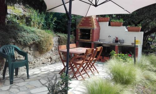 Bourg-Argental Apartment | Meublé Bulgarana - 4 pers