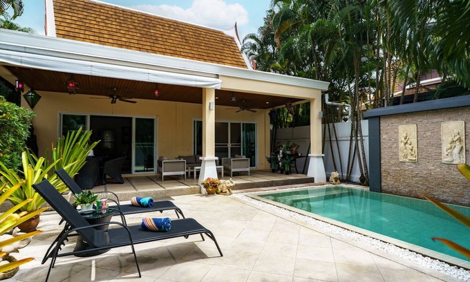 Ban Saiyuan Villa | Meursault - Private Pool Villa