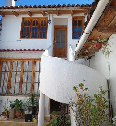 De Mexicanos House | Mexicanos 5 de Mayo