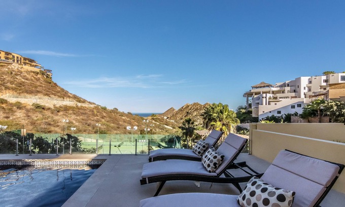 Pedregal House | MEXICO MODERN WITH PRIMO PEDREGAL CONVENIENCE AND VIEWS