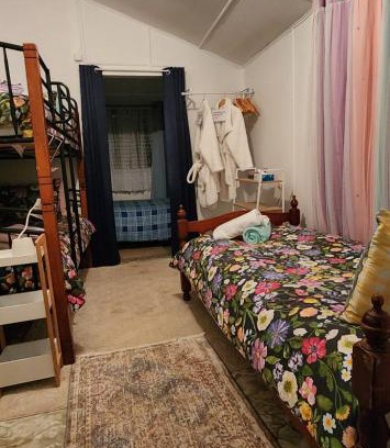 Mount Morgan Bed & Breakfast | Meyenburg Dorm Room