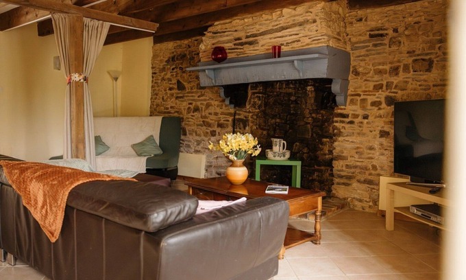 Teillay House | Mézon Maëlle, ideal for families and friends