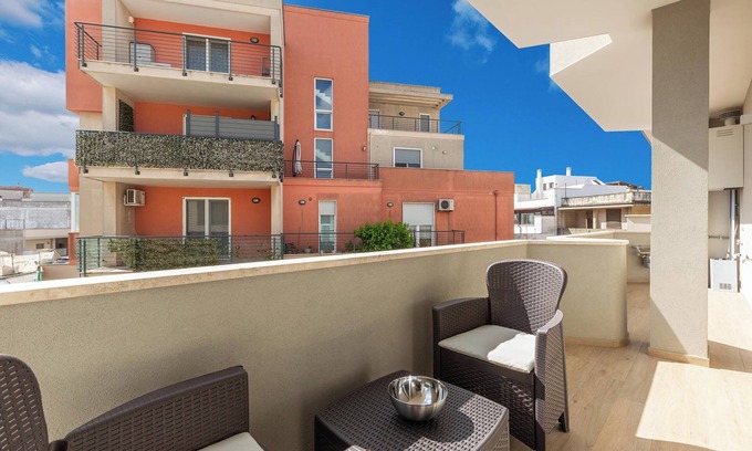 Mesagne Apartment | Mezzaluna Luxury Rooms - Mono Home