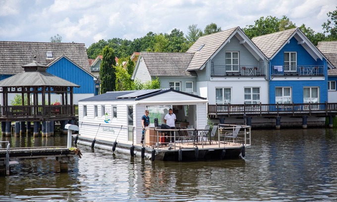 Zechlinerhutte Boat Rental | MF Houseboat Rosalie