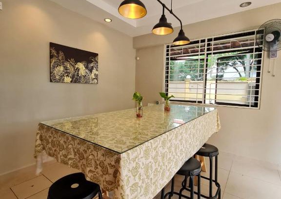 Downtown George Town House | MG Casa Inn - Mutiara Gurney