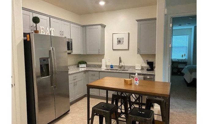 North Ranch Apartment | Mi casita es tu casita!