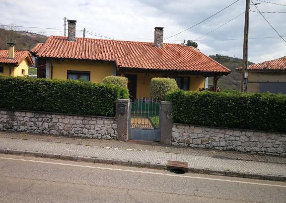 Puente Nuevo House | Mi Refugio W1515AS