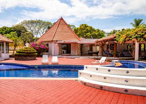 Nueva Gorgona Hotel | Mia Nueva Gorgona