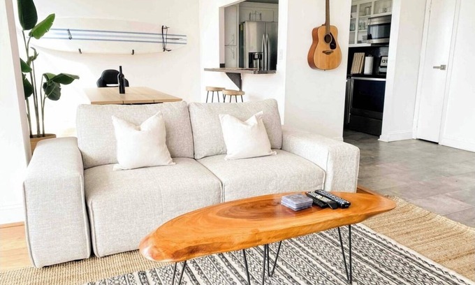 Aventura Apartment | Miami- Aventura Surf Apartment- close to the mall, beaches, pool, great location