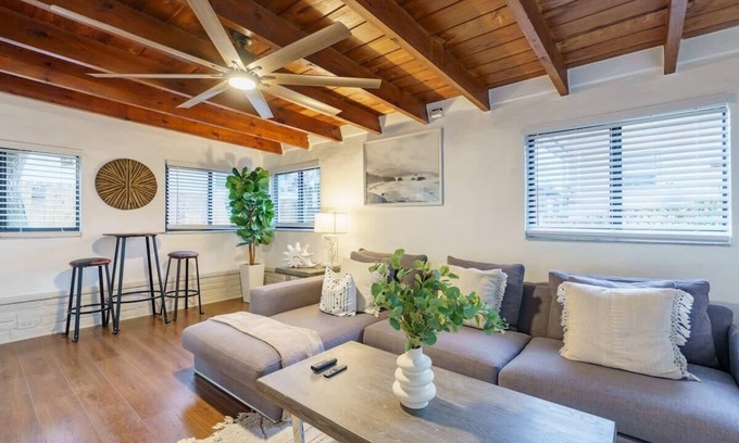Coral Way Apartment | Miami Boutique by Calle Ocho, South Beach w/Arcade