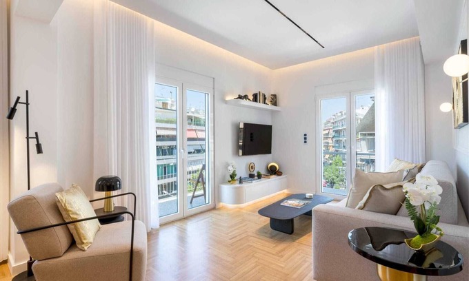 Goudi Apartment | Michalakopoulou Corner & Bright Apartment, Luxury