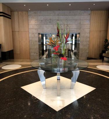 Sandown Apartment | Michelangelo Towers 3Bed Apartment