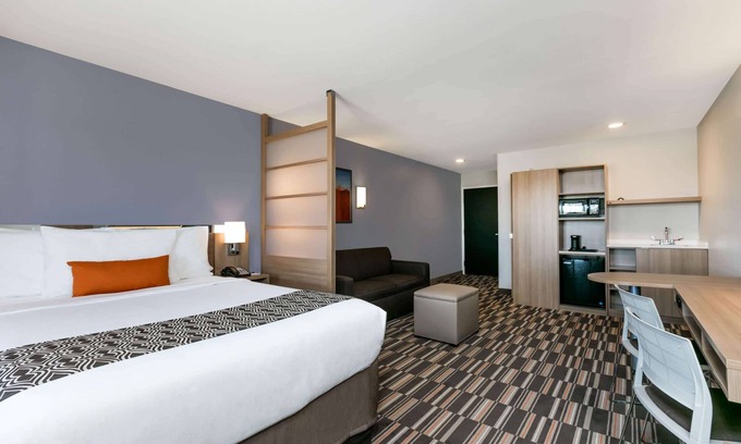 Monahans Hotel | Microtel Inn and Suites by Wyndham Monahans