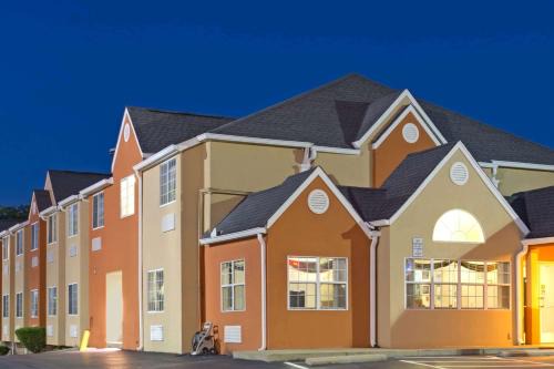 Murfreesboro Hotel | Microtel Inn by Wyndham - Murfreesboro