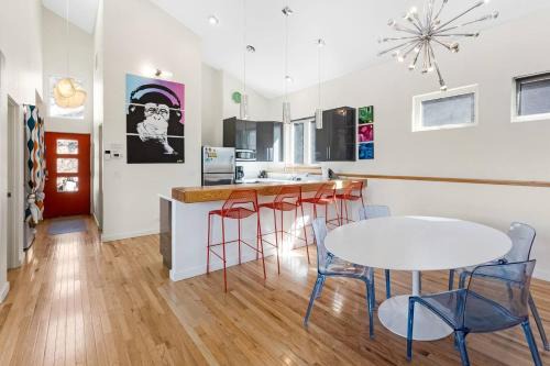 Salida House | Mid-century Modern Escape Hikingbiking Nearby!