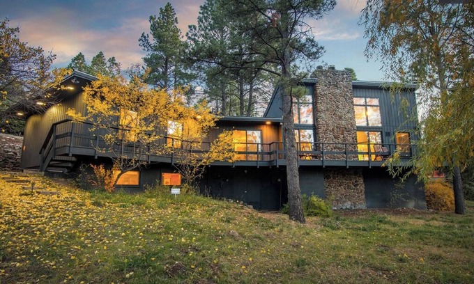 Flagstaff House | Mid-Century Modern Home in Continental Country Club - East Flagstaff
