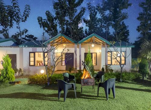 Bail Parao Hotel | Mid Forest House - Jim Corbett