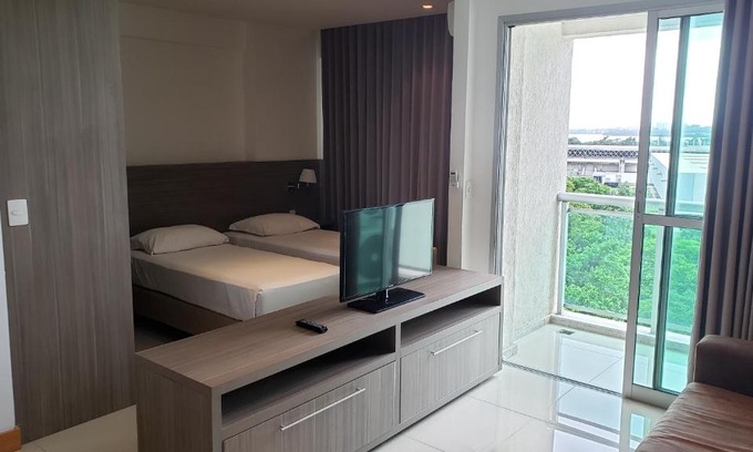 Jacarepagua Apartment | Midas Rio Convention Suites