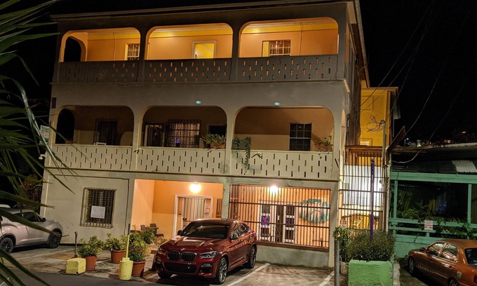 Estate Kings Quarter House | Midtown Guest House