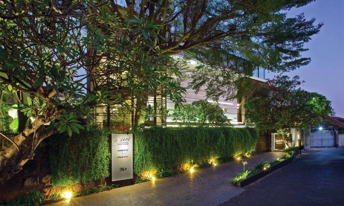 Kuningan Hotel | Miers Kuningan, ARTOTEL Curated