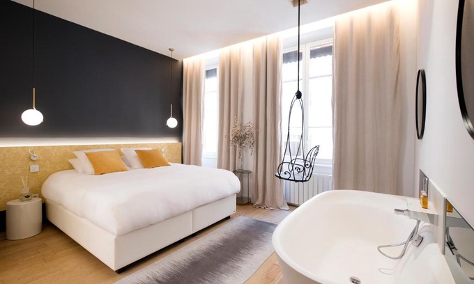 Carnot - Gailleton Hotel | MiHotel Charité